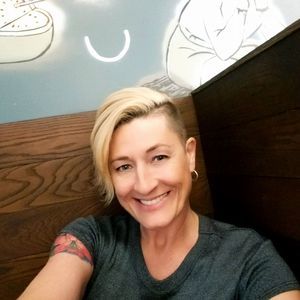 Meet your Posher, Tina